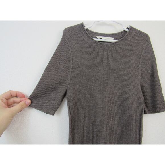 Everlane Small Wool The Sweater Tee in Ultrasoft Merino Heathered Cocoa Gray - Picture 4 of 6